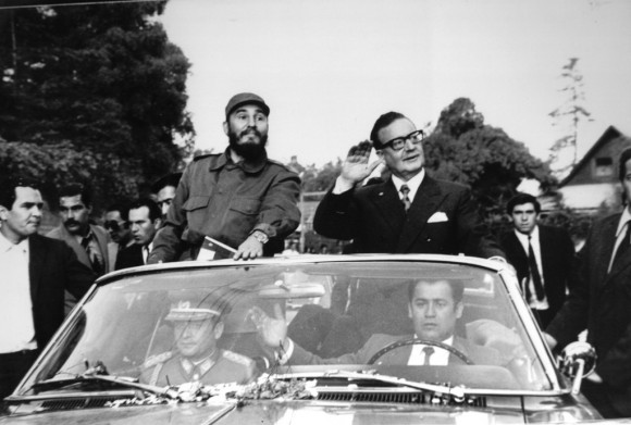 Fidel y Allende durante la visita a Chile en 1971. Foto: Archivo